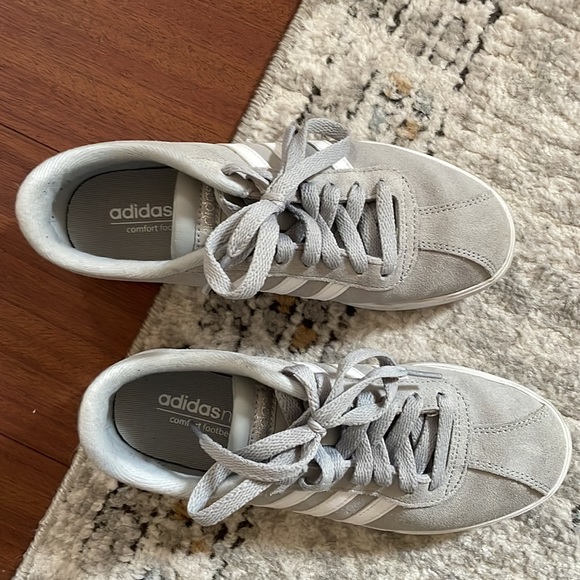 Adidas Neo Sneakers - Picture 2 of 7